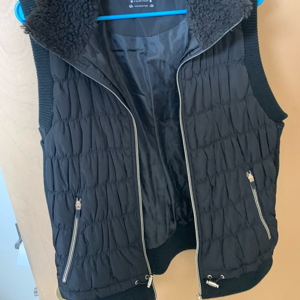 Calvin Klein Vest